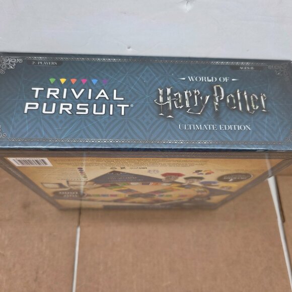 TRIVIAL PURSUIT: World of Harry Potter Ultimate Edition Trivia Game - Picture 6 of 6